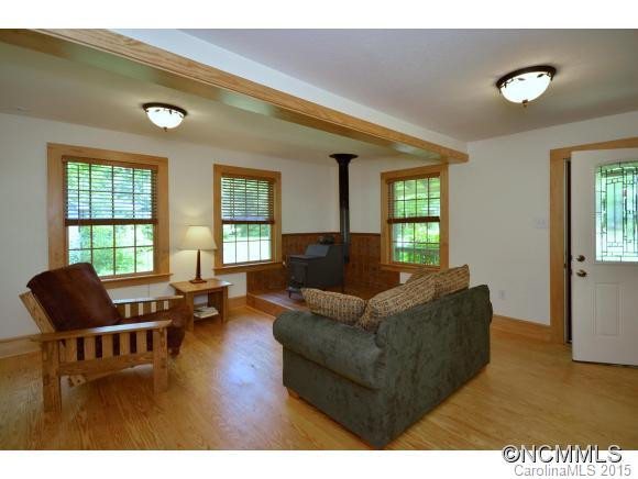 28 Dunsmore Ave - Photo 4
