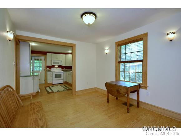 28 Dunsmore Ave - Photo 5