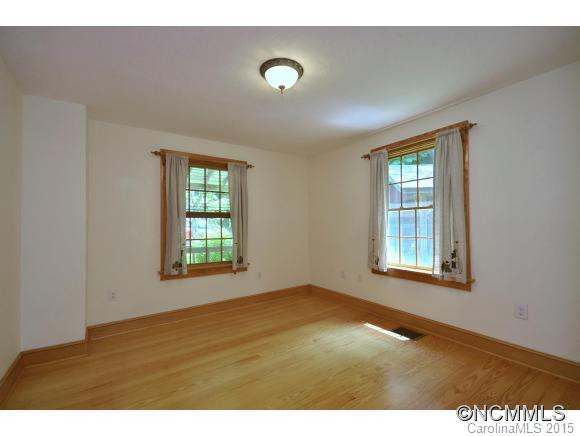 28 Dunsmore Ave - Photo 10