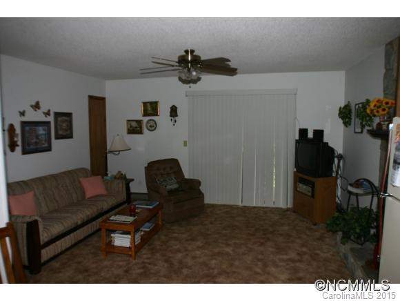 239 Swans Way East - Photo 6