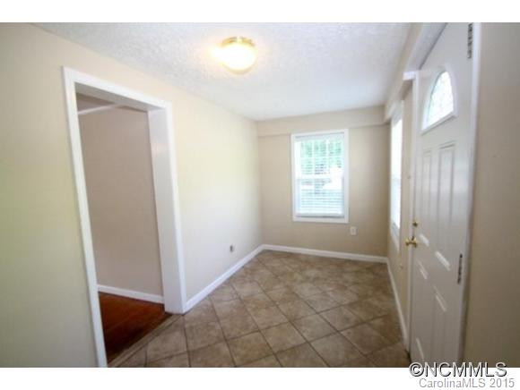 525 Allens Creek Road - Photo 3