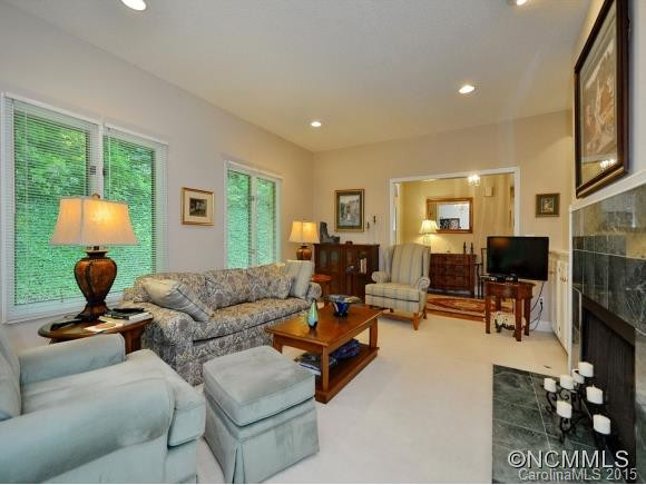 220 KENMURE DRIVE - Photo 7