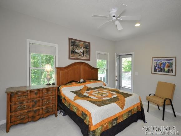 220 KENMURE DRIVE - Photo 9