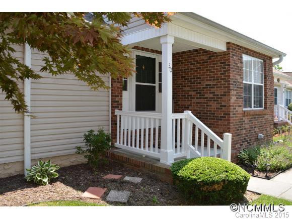 30 North Woodridge View Ct
