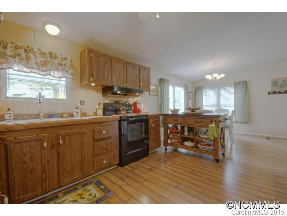 1379 Hart Road - Photo 4