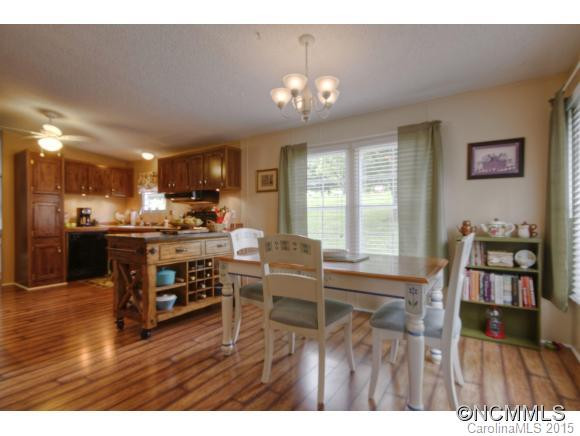 1379 Hart Road - Photo 5