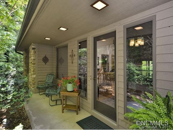 4511 COVE LOOP ROAD