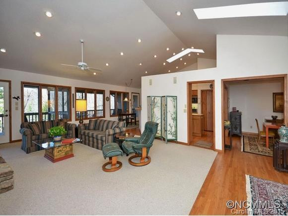 4511 COVE LOOP ROAD - Photo 3