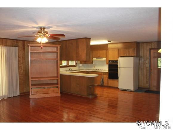 111 Wedgewood Dr - Photo 3