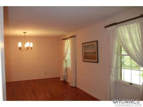111 Wedgewood Dr - Photo 4