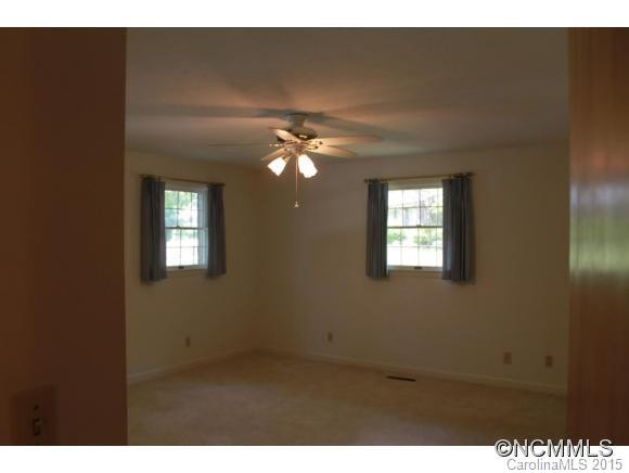111 Wedgewood Dr - Photo 8