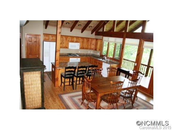 286 Goldenleaf Road - Photo 5