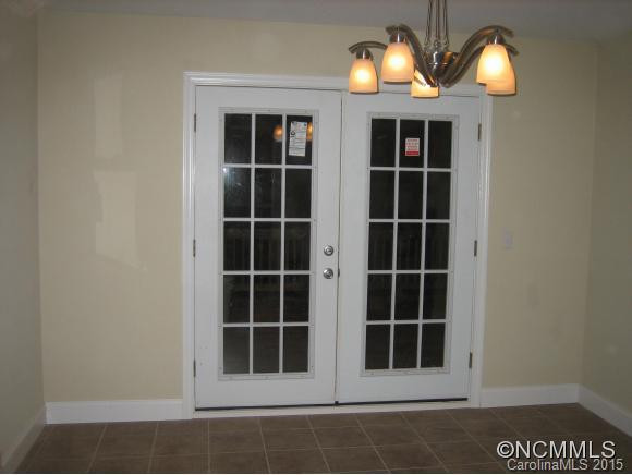 256 Chelsea Rd - Photo 4