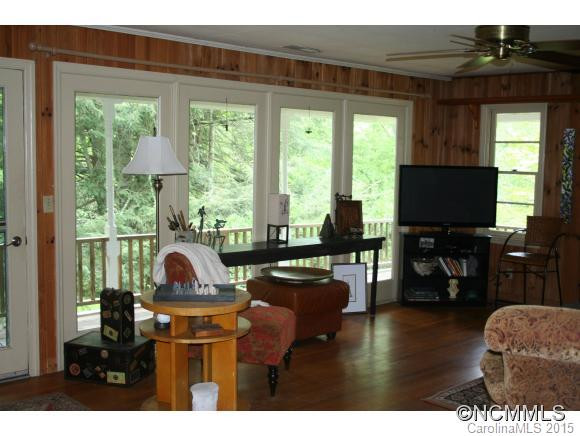 152 Bearwallow Subdivision Rd. - Photo 23