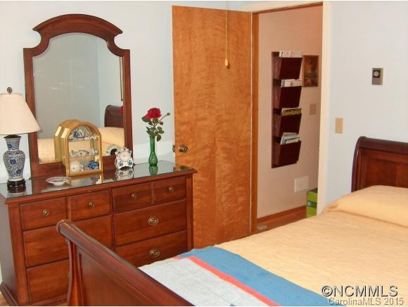 1360 APPLE CREEK ROAD - Photo 19