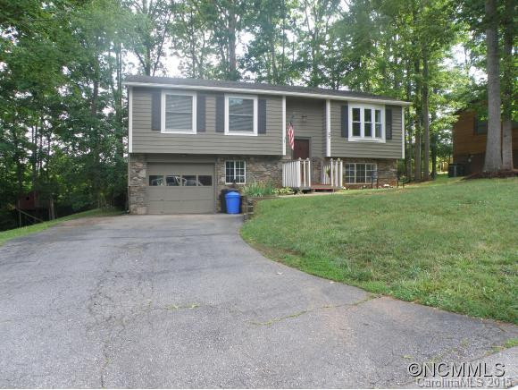 27 Wildwood Ave - Photo 2