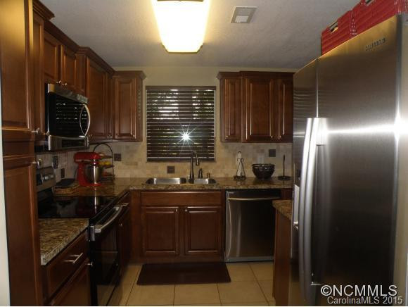 27 Wildwood Ave - Photo 12