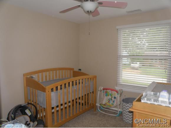 27 Wildwood Ave - Photo 14