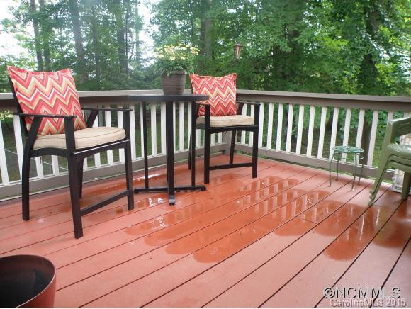27 Wildwood Ave - Photo 9