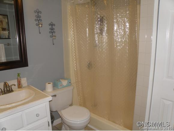 27 Wildwood Ave - Photo 10