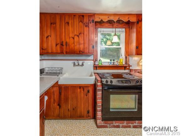 1 Lakeside Dr - Photo 11