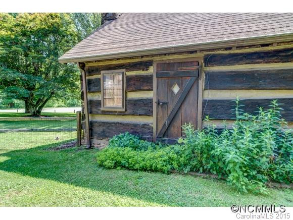 1 Lakeside Dr - Photo 19