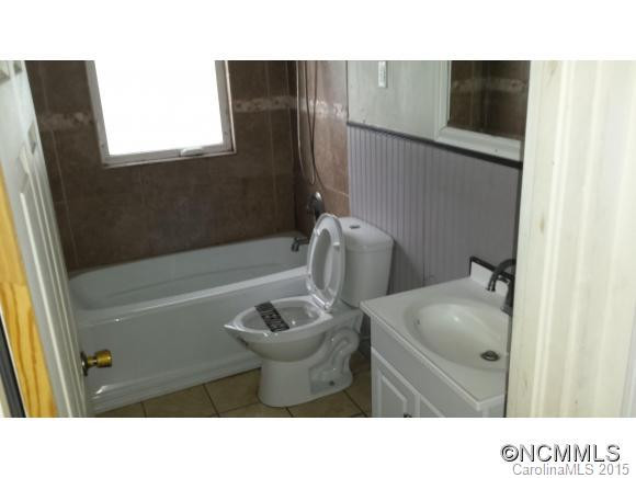 278 HUGHEY - Photo 4