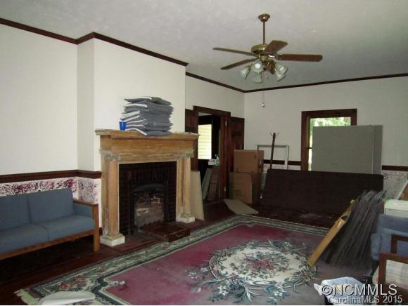 104 N. Liberty Street - Photo 3
