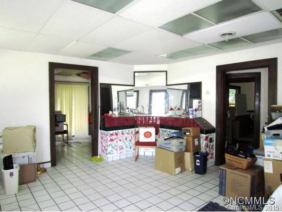 104 N. Liberty Street - Photo 7