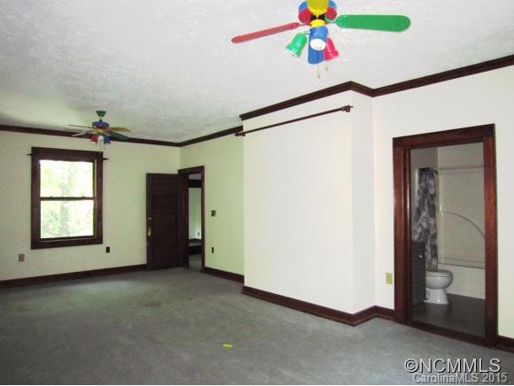 104 N. Liberty Street - Photo 10