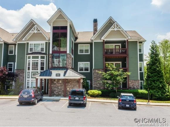 1000 Old Eastwood Village Blvd, 112