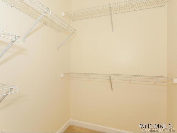 1000 Old Eastwood Village Blvd, 112 - Photo 11