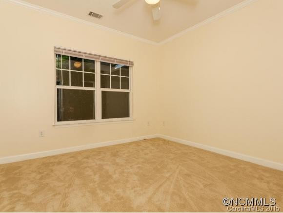 1000 Old Eastwood Village Blvd, 112 - Photo 14