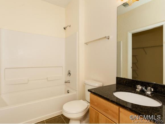 1000 Old Eastwood Village Blvd, 112 - Photo 17