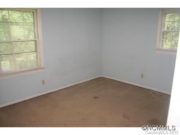 224 Castleton Lane - Photo 12