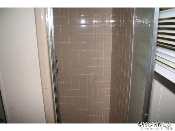 224 Castleton Lane - Photo 18
