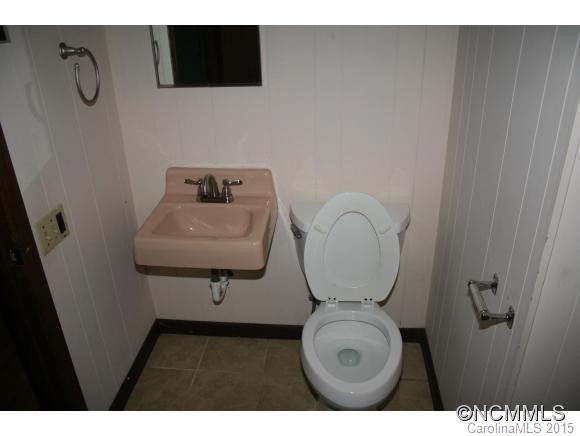 224 Castleton Lane - Photo 19