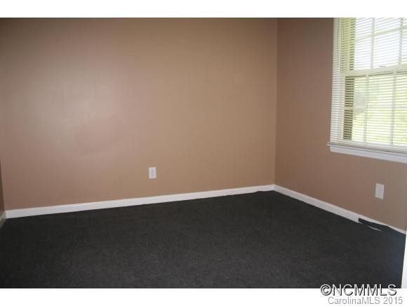 224 Castleton Lane - Photo 10