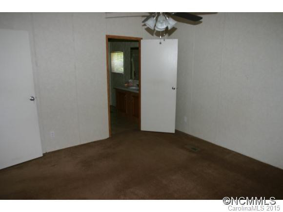 2086 NC 9 Hwy - Photo 16