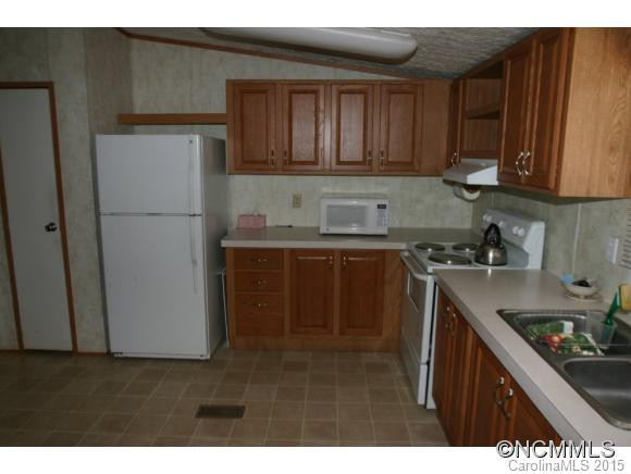 2086 NC 9 Hwy - Photo 10