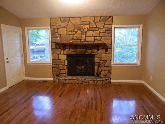276 Timberlane Drive - Photo 4