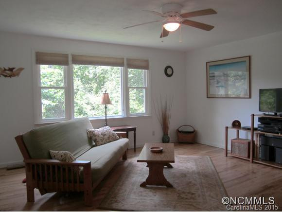 211 Hatley Drive - Photo 6
