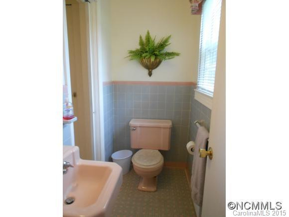 195 Valleyview - Photo 6