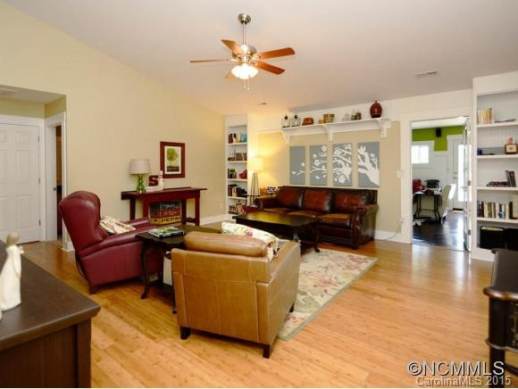 160 Lumber River Road - Photo 3