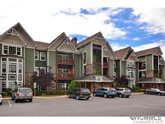 1000  Eastwood Village Unit A 208