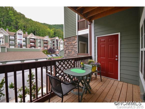 1000  Eastwood Village Unit A 208 - Photo 2