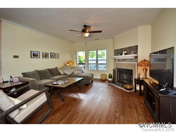 1000  Eastwood Village Unit A 208 - Photo 3