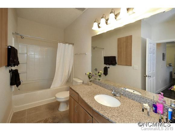 1000  Eastwood Village Unit A 208 - Photo 10