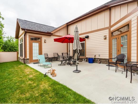558 Summerfield Place - Photo 20
