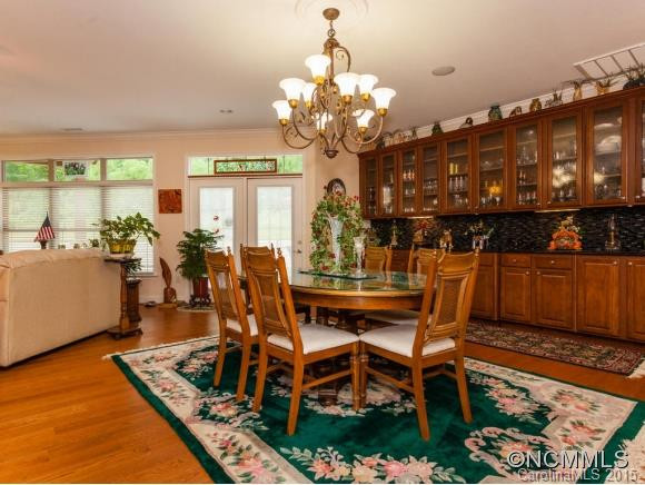 558 Summerfield Place - Photo 6